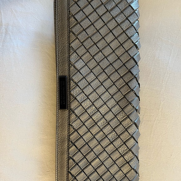 Burberry Prorsum Willow Cubed Leather Clutch - Picture 4 of 8